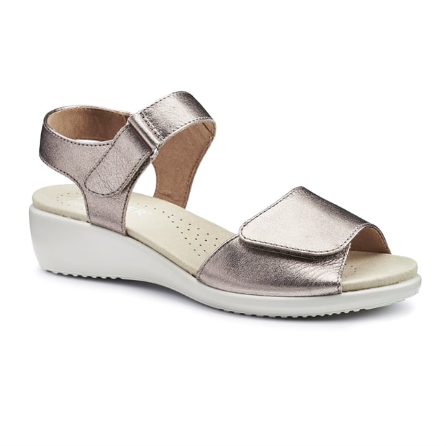 Iyla Sandals