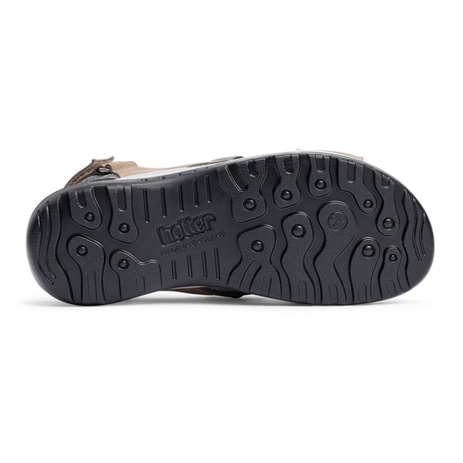 Pursue Sandals