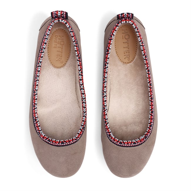 Honey Slippers