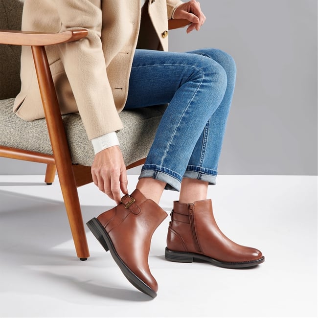 Ascot Boots
