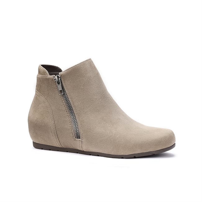 Avebury Boots
