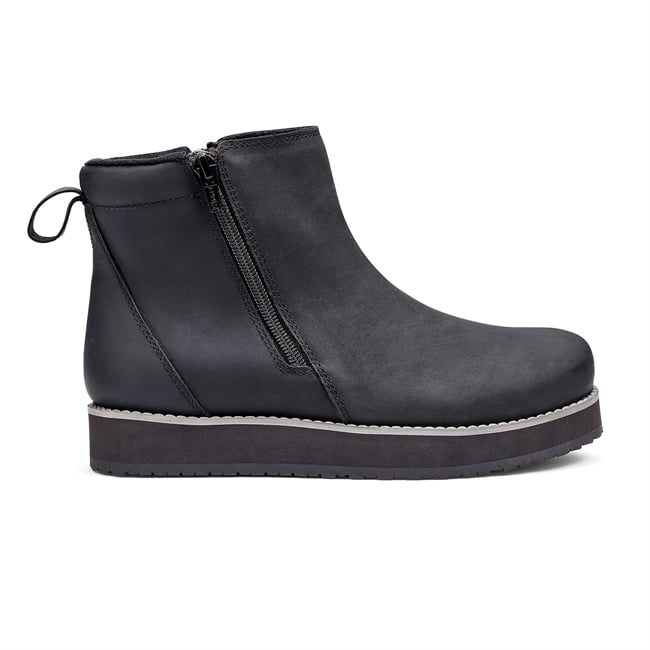 Carina Boots