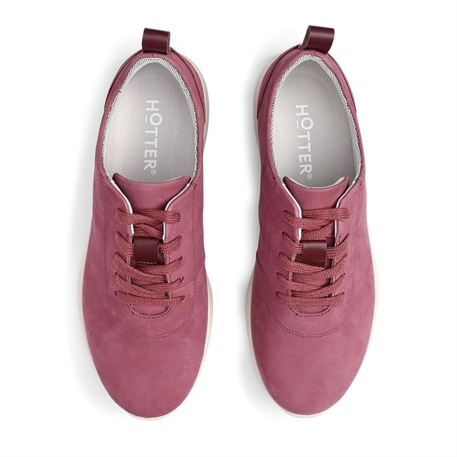 Cosmos Trainers