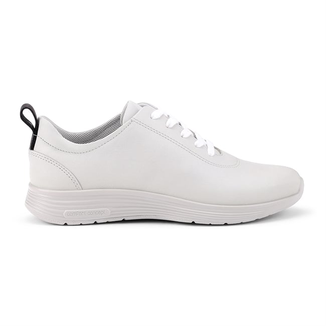 Cosmos Trainers