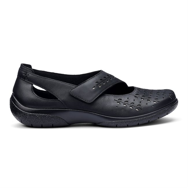 Daphne Shoes