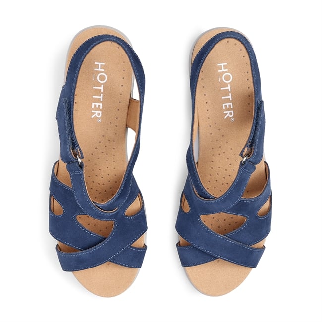 Eliana Sandals
