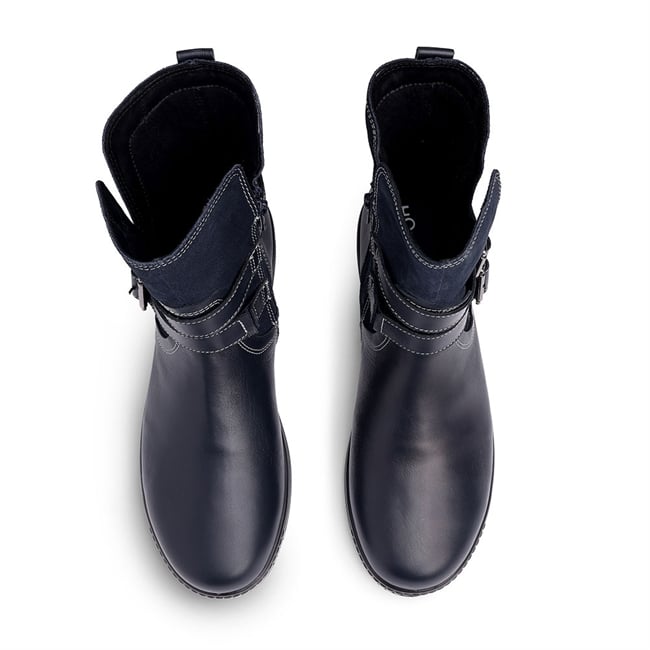 Fawn Boots