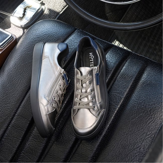 Chase II Trainers