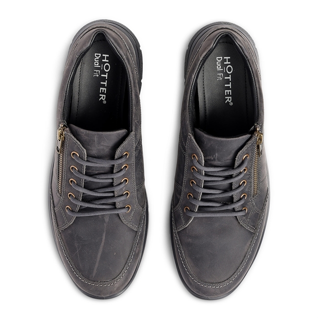 Finn Trainers