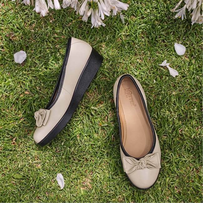 Jade Shoes