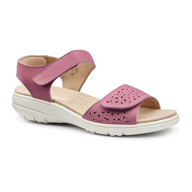 Leah Sandals