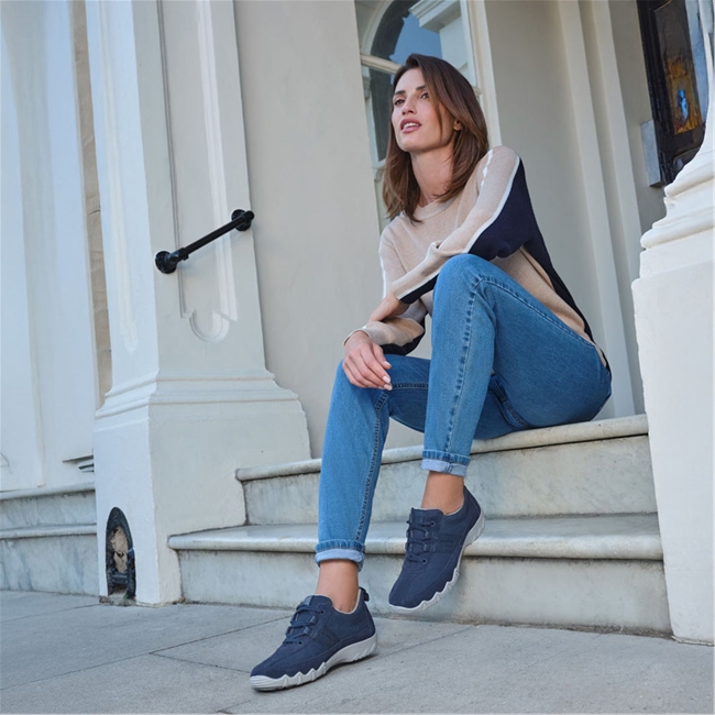 Leanne II Trainers