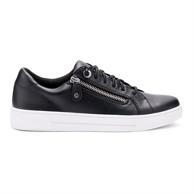 Leonie Trainers