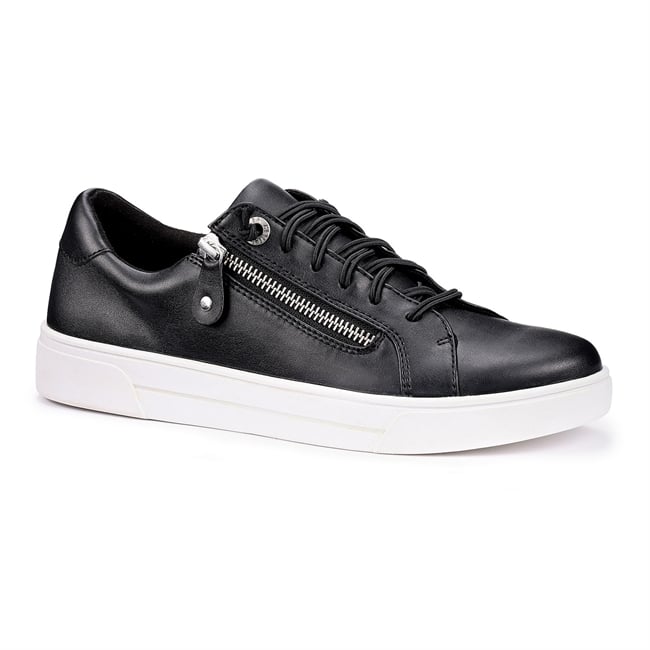 Leonie Trainers