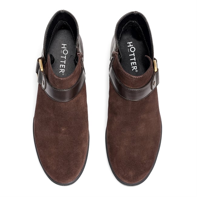 Linton Boots