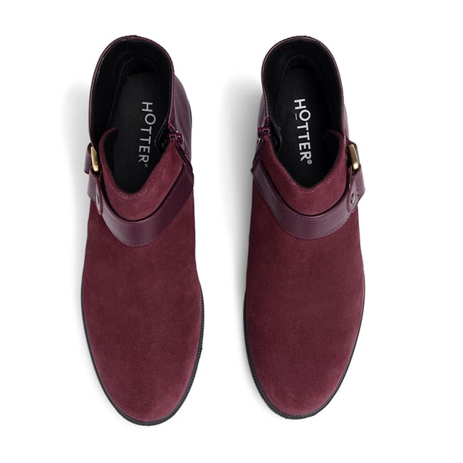 Linton Boots