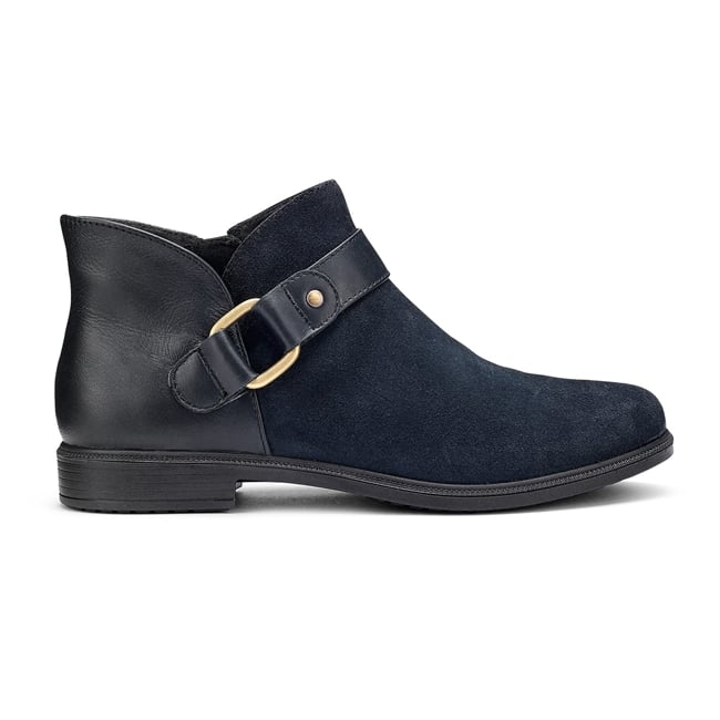 Linton Boots
