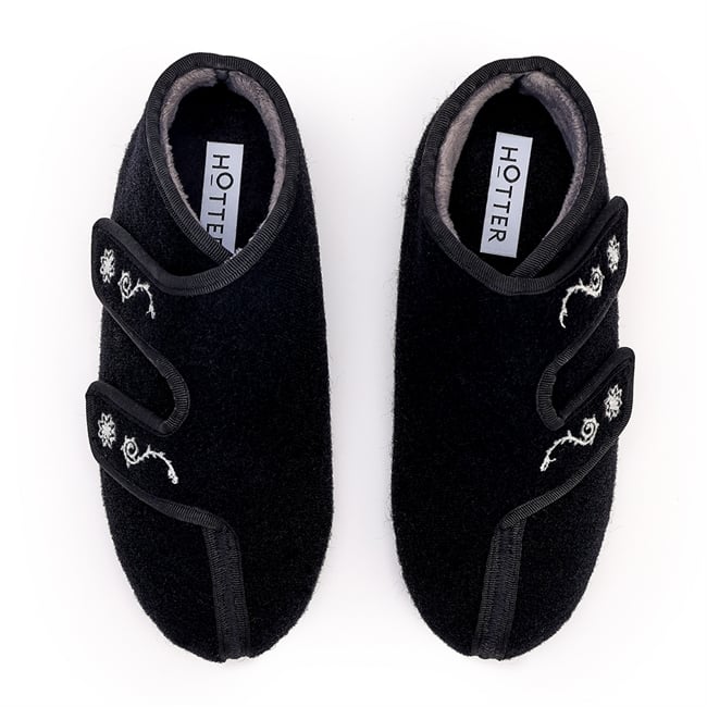 Nest Slippers