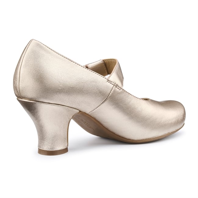 Paso Heels