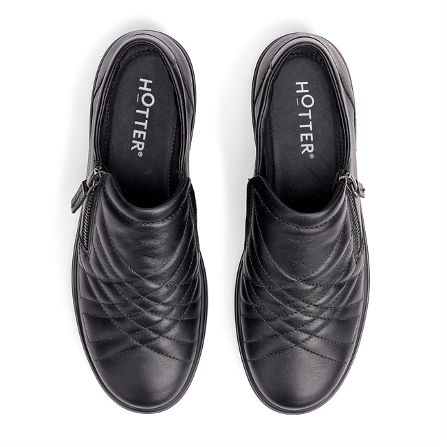 Poppy Sneakers