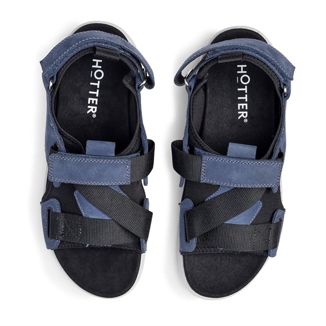 Pursue Sandals