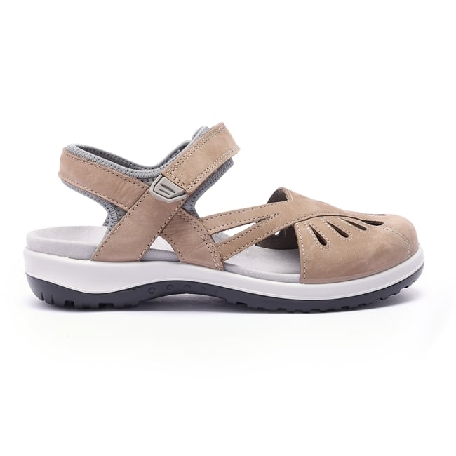 Quest Sandals