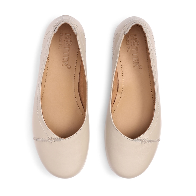 Robyn II Shoes