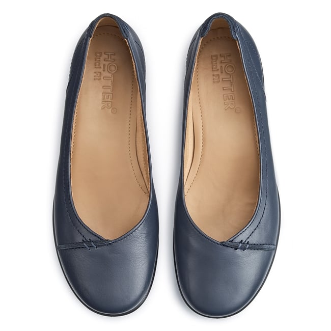 Robyn II Shoes