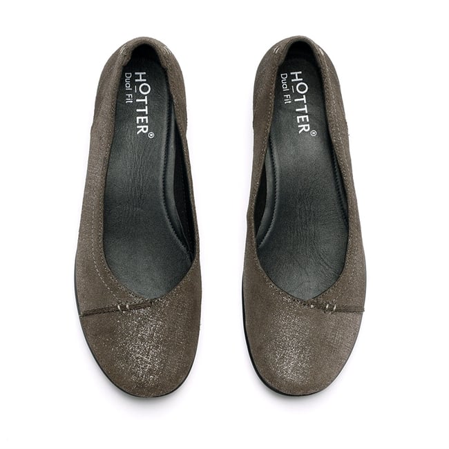 Robyn II Shoes