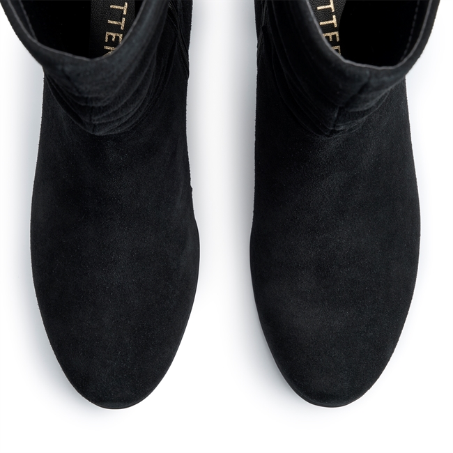 Sloane Boots