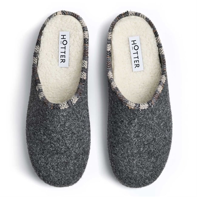 Snooze Slippers
