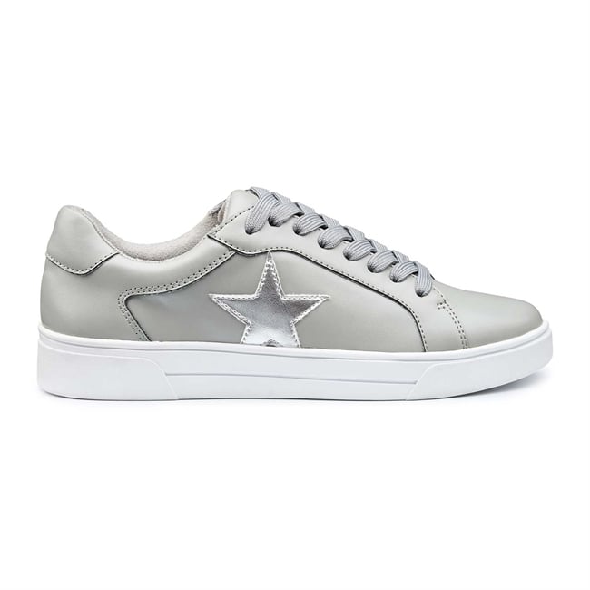 Star Sneakers