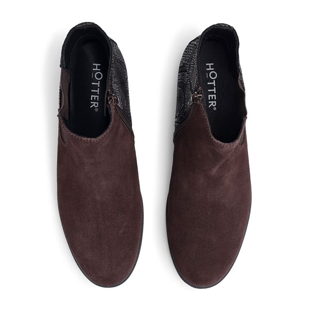 Tenby Boots