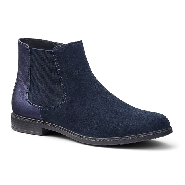Tenby Boots