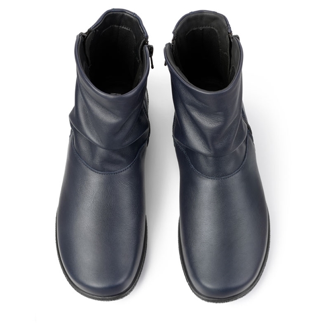 Whisper Boots