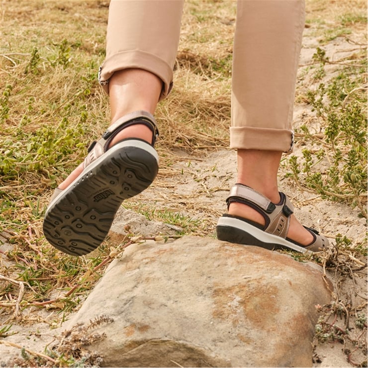 Walk II Sandals