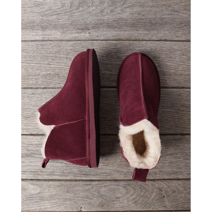 Cut Away Slipper Boot