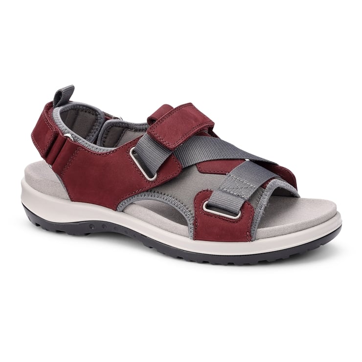 Pursue Sandals