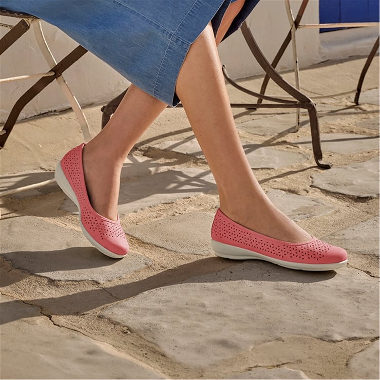 Livvy II Shoes