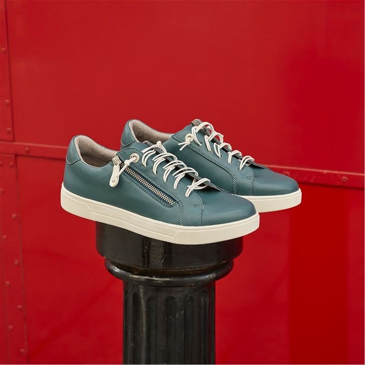 Leonie Trainers