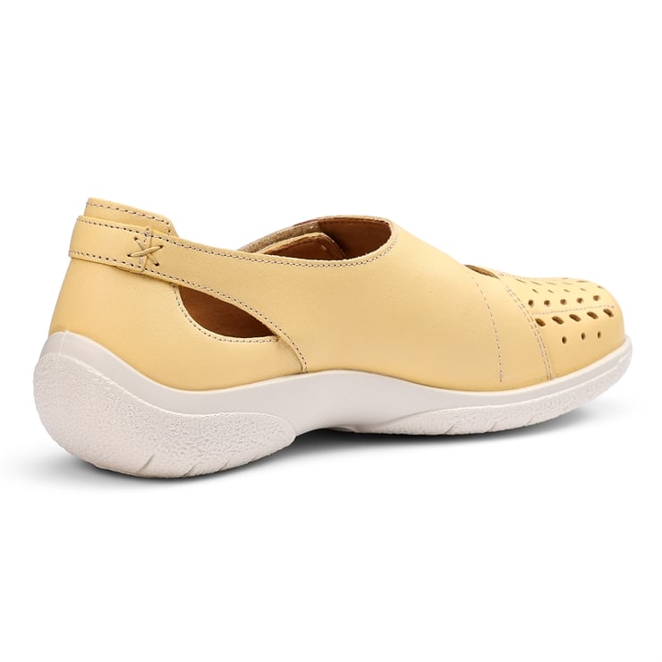Daphne Shoes