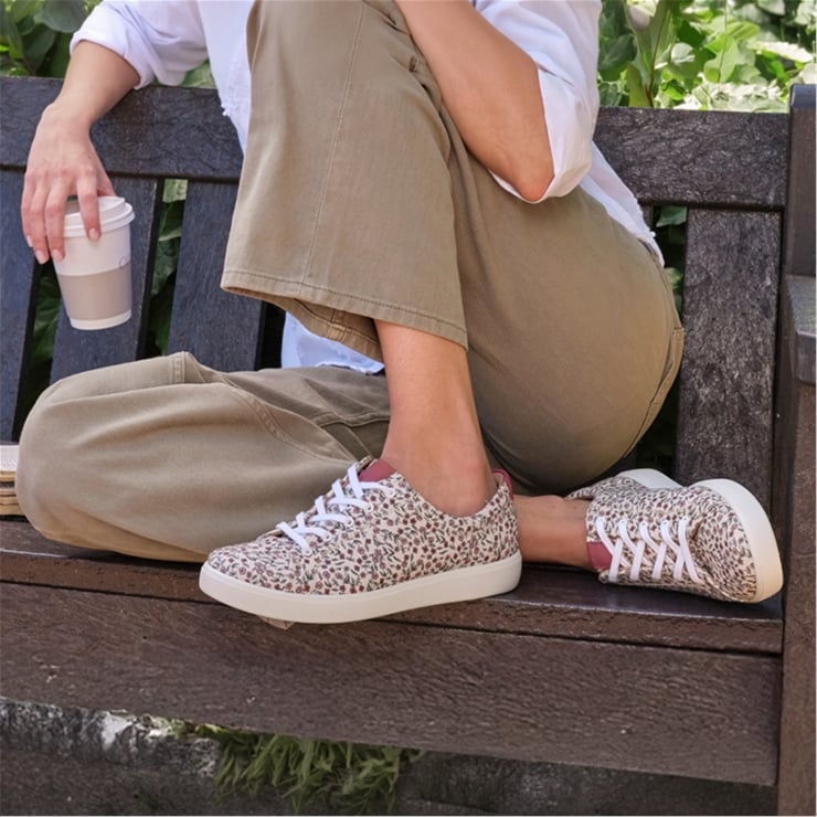 Molly Sneakers