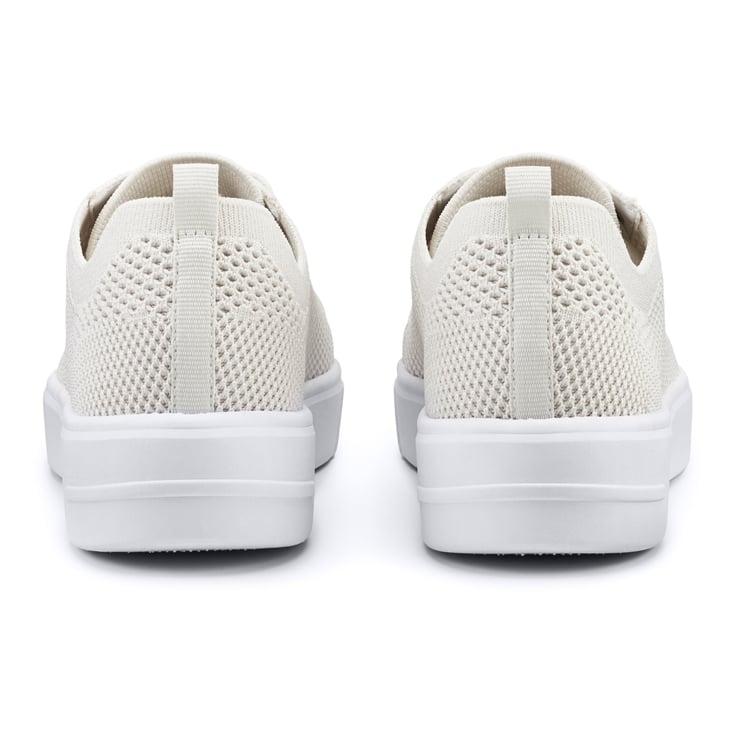 Comet Trainers