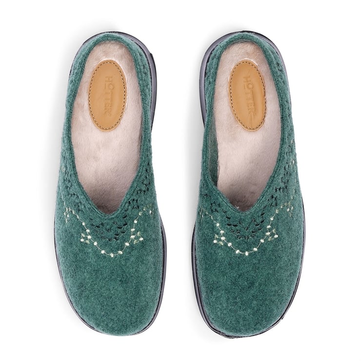 Cuddle Slippers