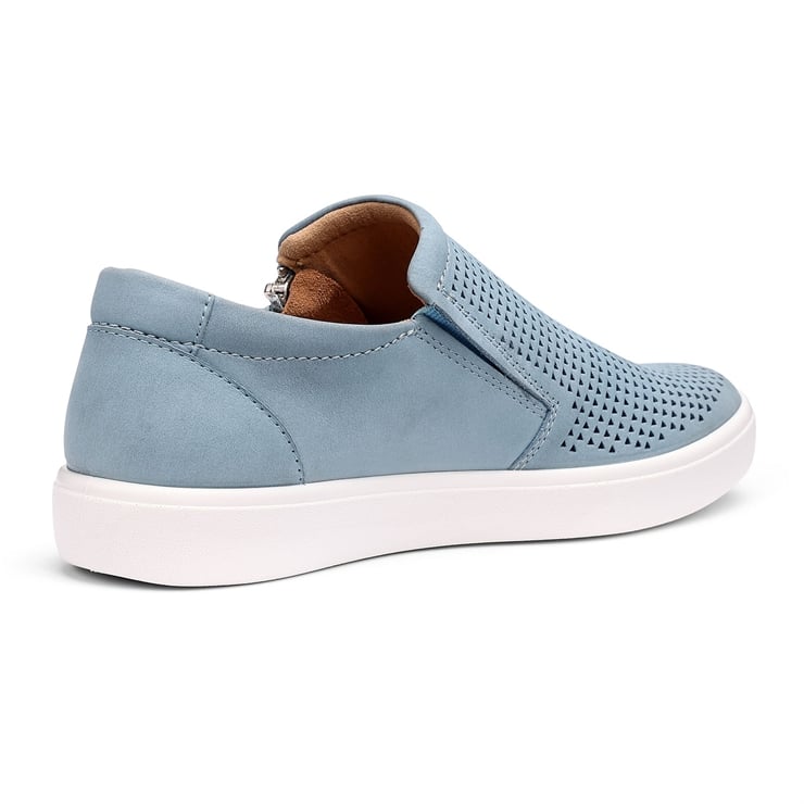 Daisy Trainers