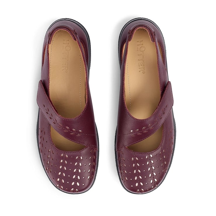 Daphne Shoes