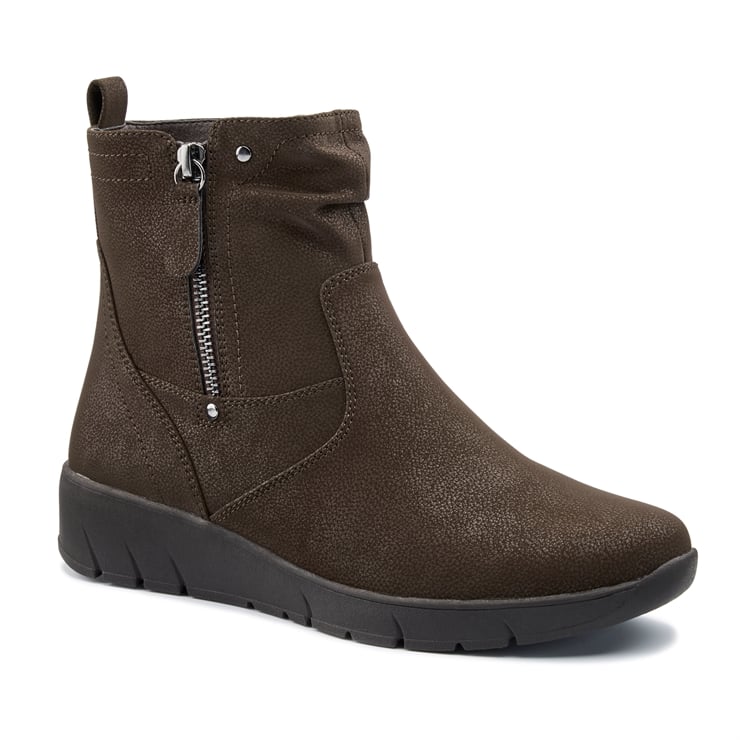 Epsom Boots