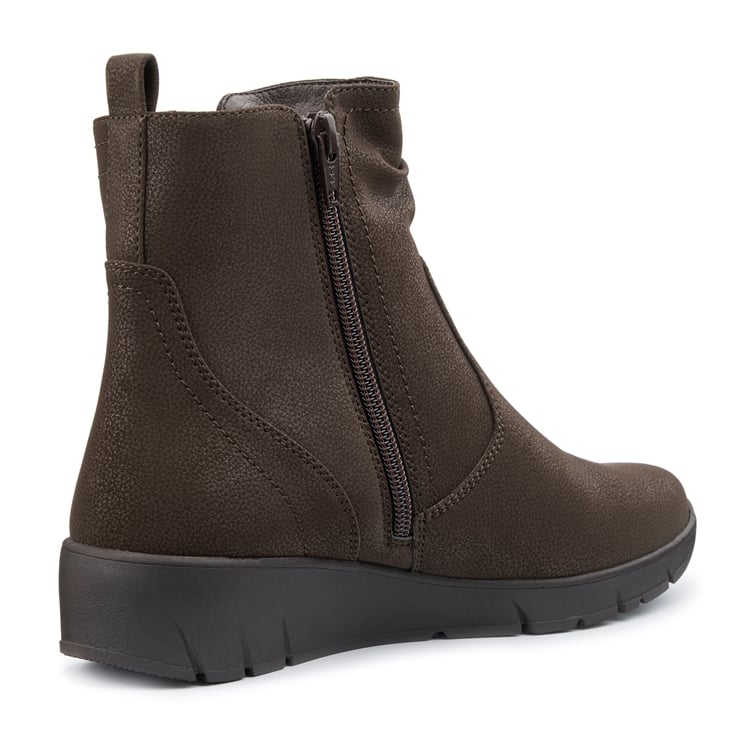 Epsom Boots