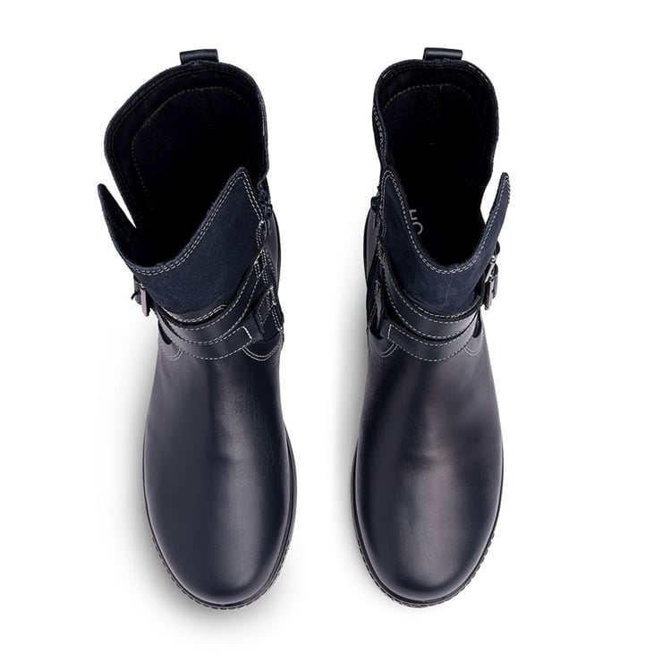 Fawn Boots