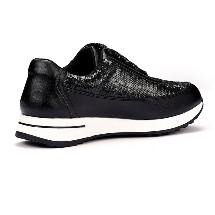 Gleam Trainers